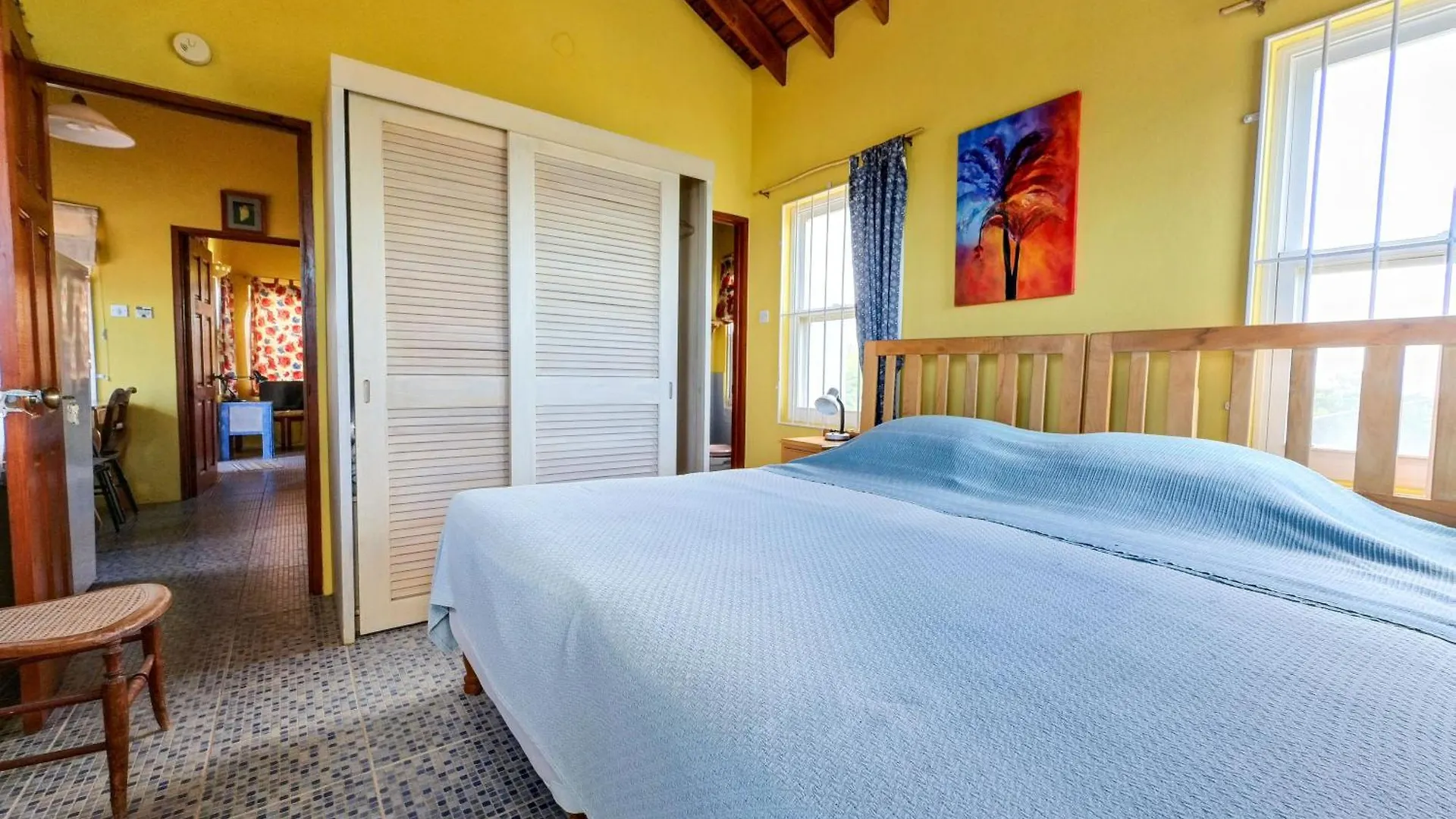Inside Out Villa Belmont Holiday home